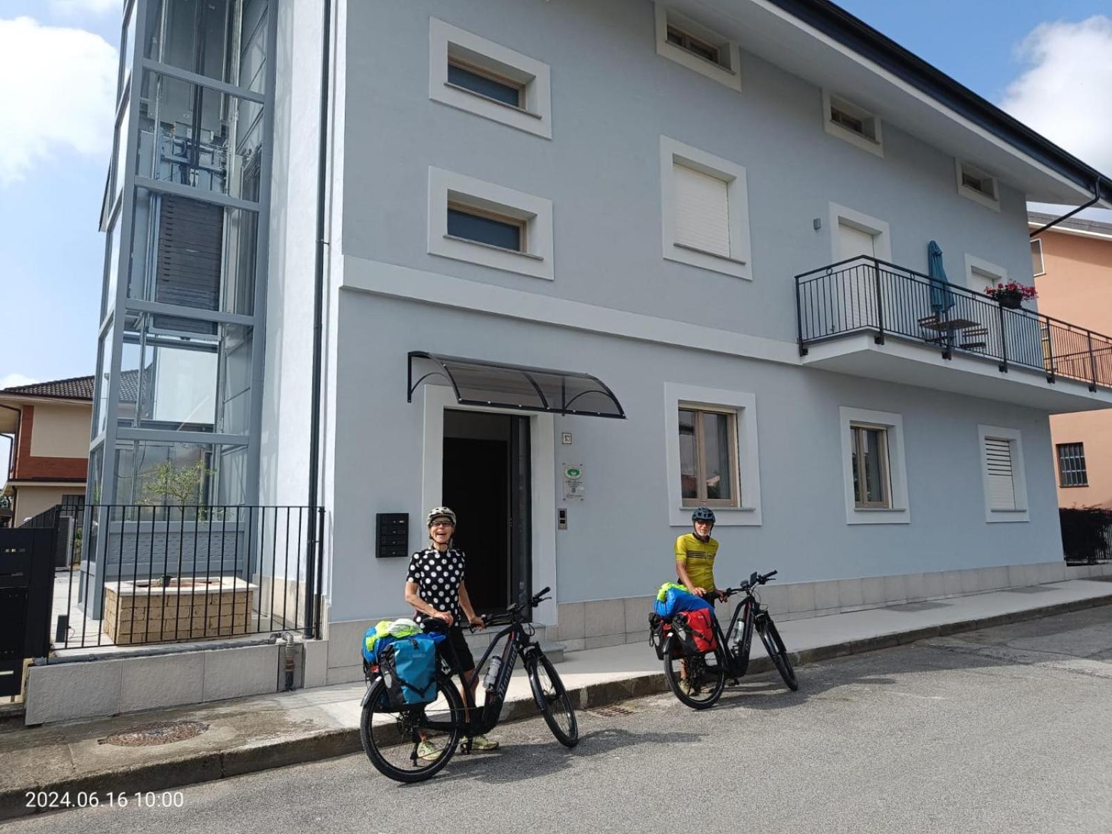 Villa Mariana Bed And Breakfast Saluzzo Exteriör bild