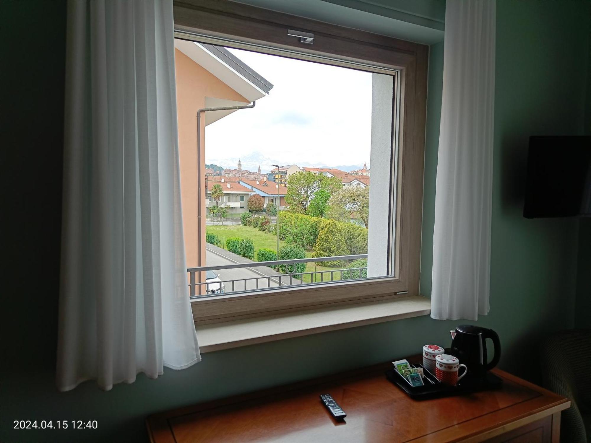 Villa Mariana Bed And Breakfast Saluzzo Exteriör bild